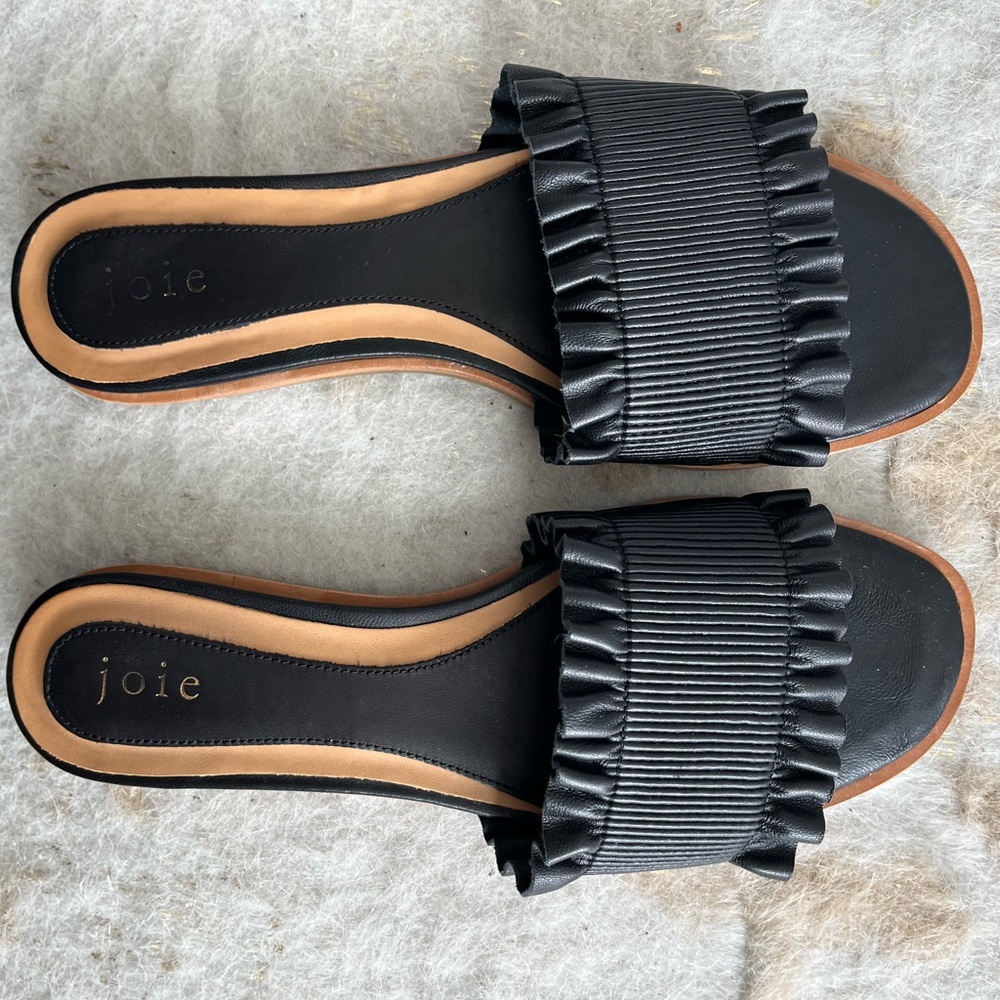 Joie slides for summer, near perfect condition, gorgeous black, 38.5